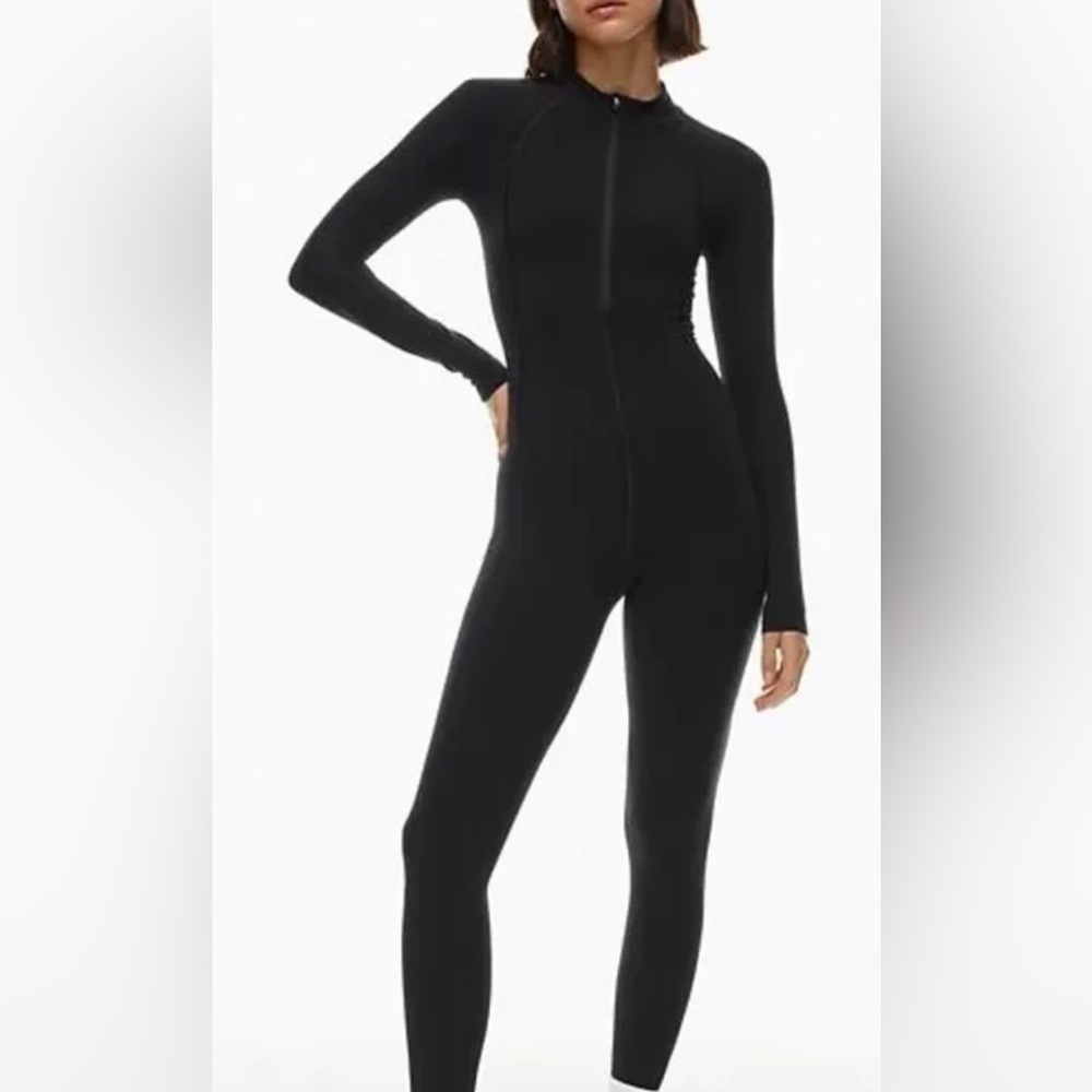 Aritzia Butter TNA jumpsuit in Navy size XS